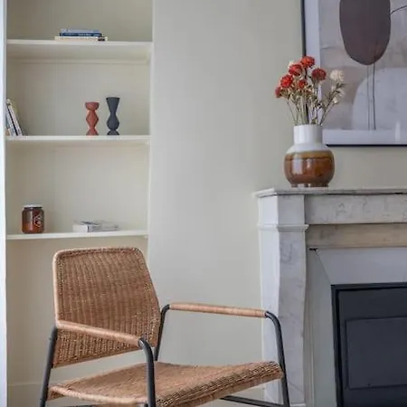 Apartment 2 Two Bedrooms Champs Elysees Arc De Triomphe Ac Paris
